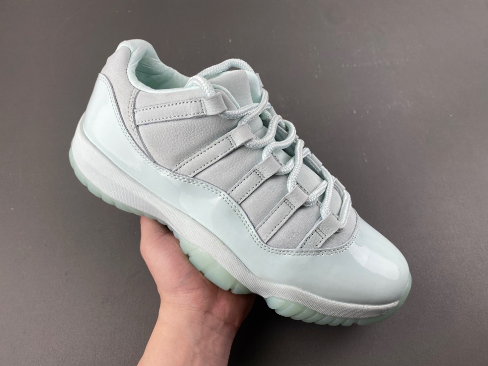 Jordan11