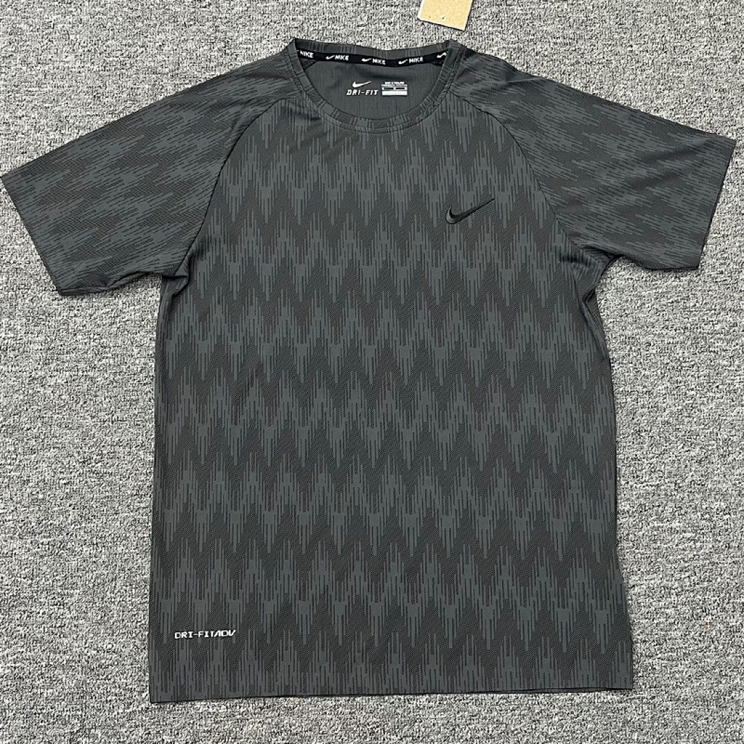 Essential Sport Tee V193